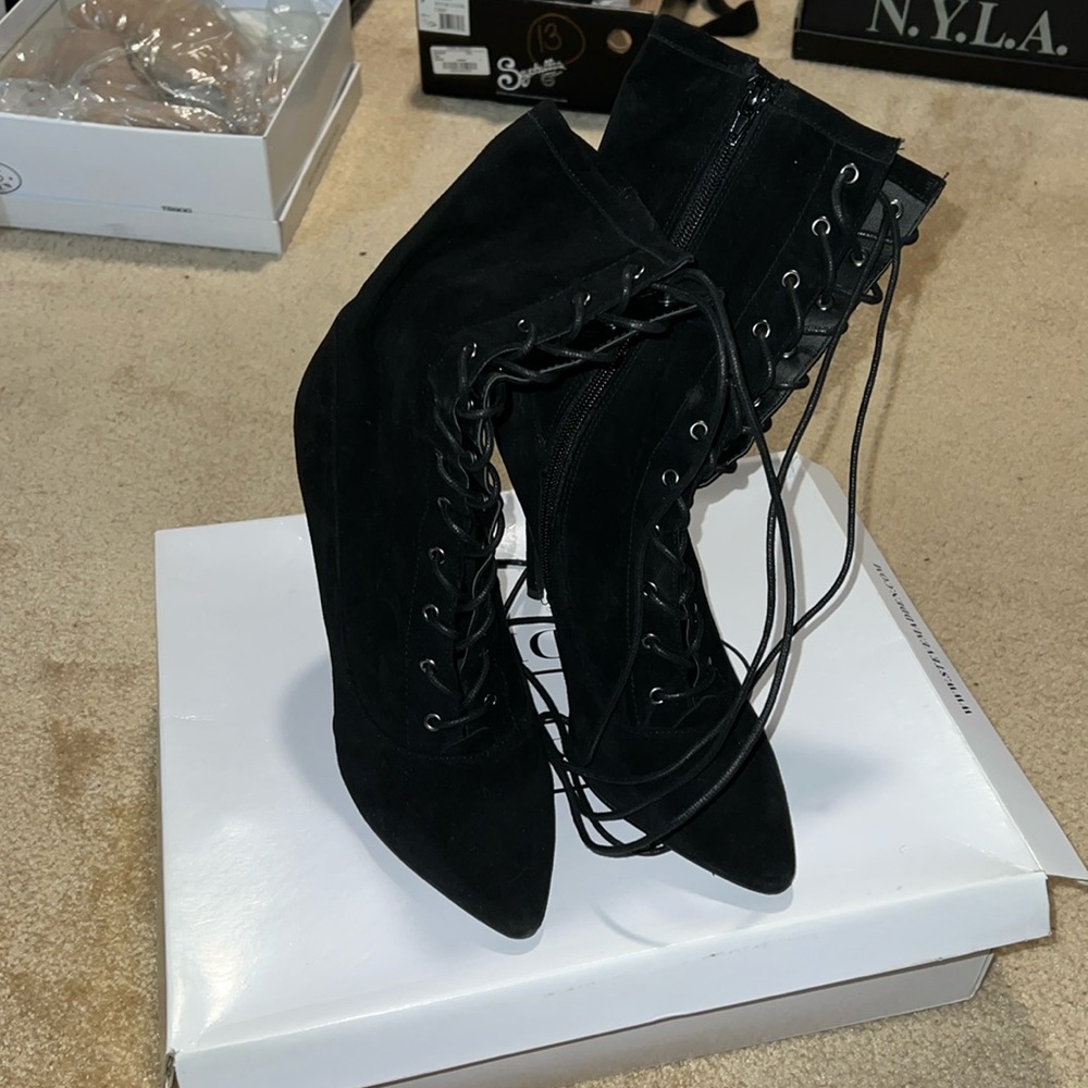 Lace up boots